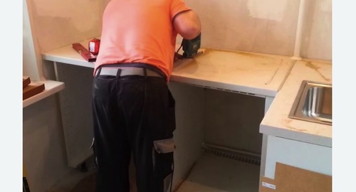 Сборка кухонного гарнитура. Ильинский